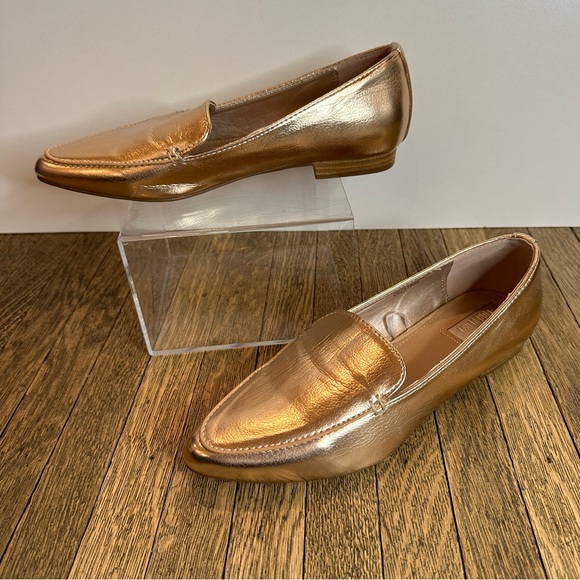 Brand New Forever 21 Rose Gold Pointed Toe Loafer. - Picture 5 of 6